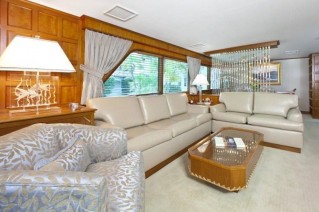 Yacht IMPETUOUS -  Main Salon